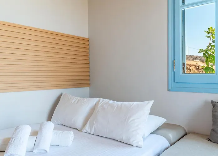 La Casa 22 3* Tínos