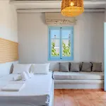 Гостевой дом La Casa 22 Тинос