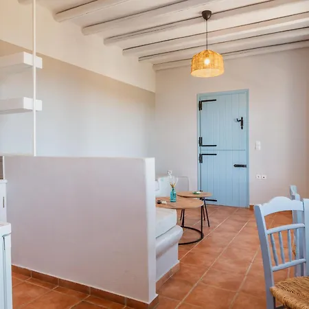 Πανσιόν La Casa 22 Τήνος